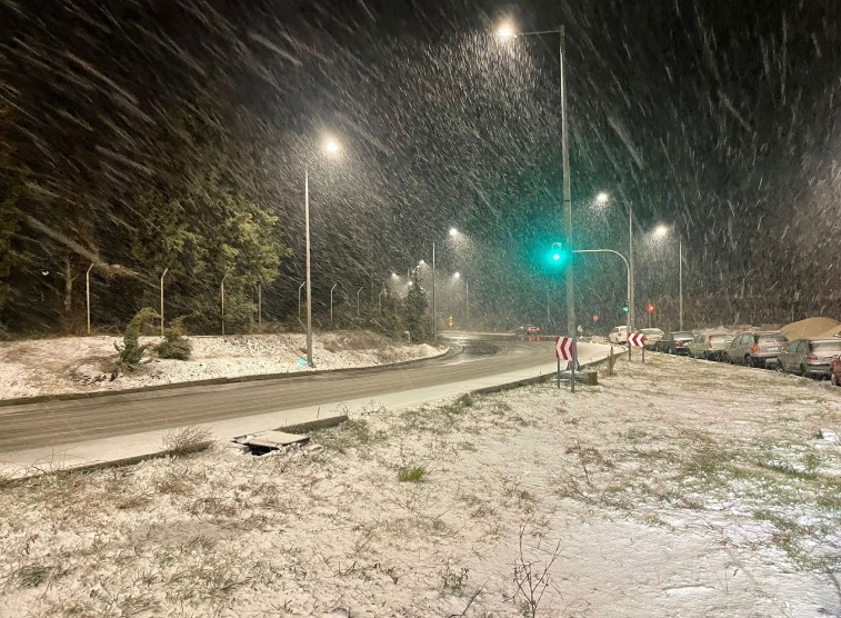 Θεσσαλονίκη: Προβλήματα από τις χιονοπτώσεις 